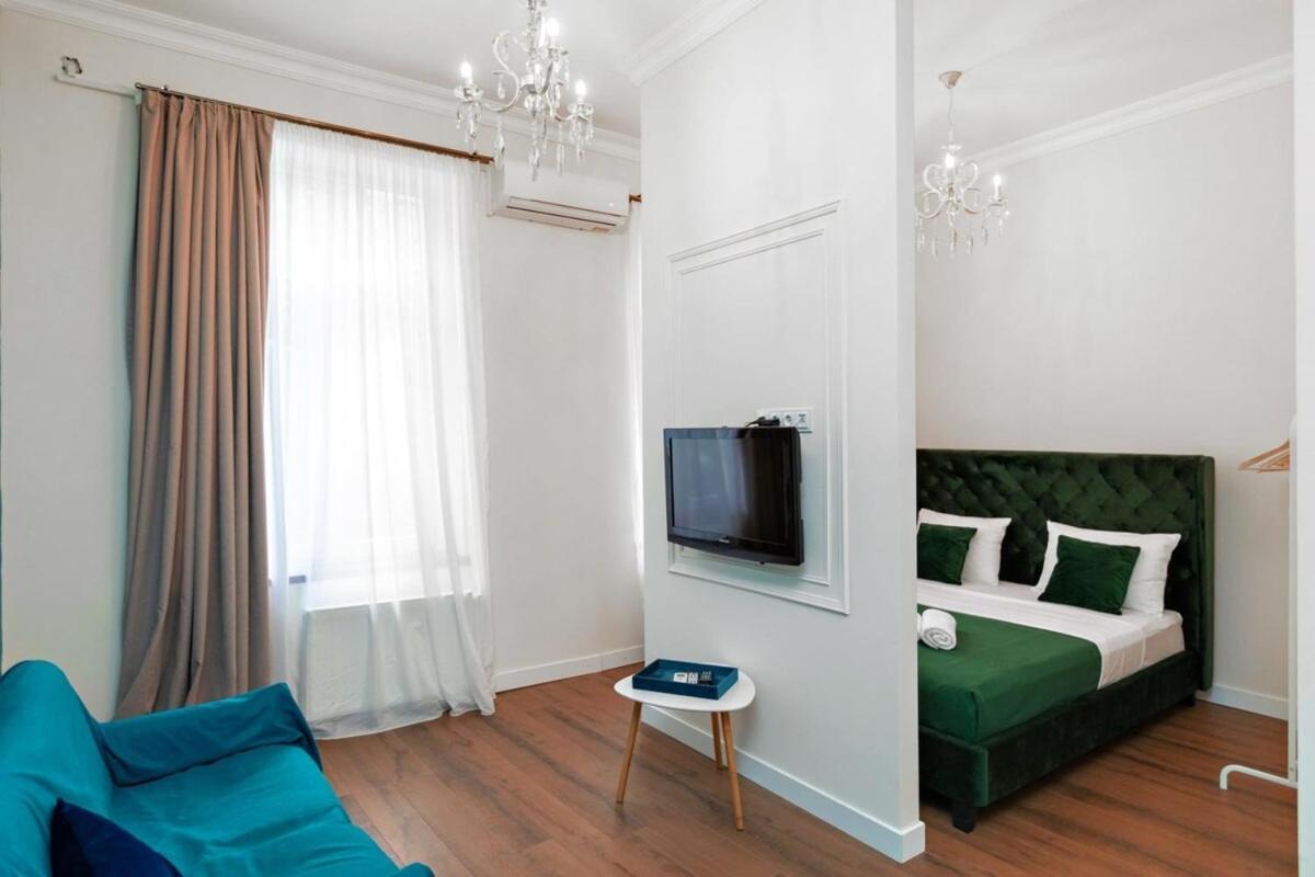 Tiflis 2Br Apartment In The Historic Neighborhood Exterior photo